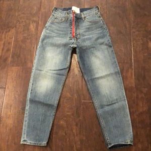 Revice Cropped Jeans w/ Red Zip Closure and Heart